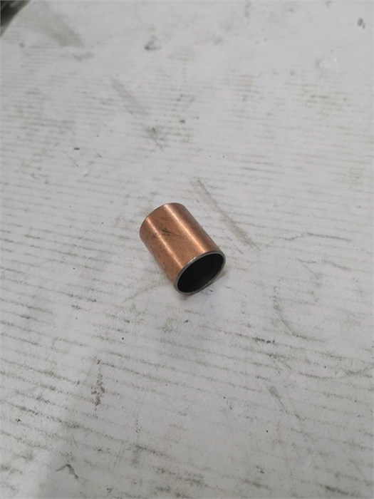 Втулка нажимного ролика (D-15 мм, L-20 мм) 112 niuli vt