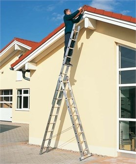 {{photo.Alt || photo.Description || 'Трехсекционная универсальная лестница KRAUSE CORDA 3х7 ( арт.010377)'}}